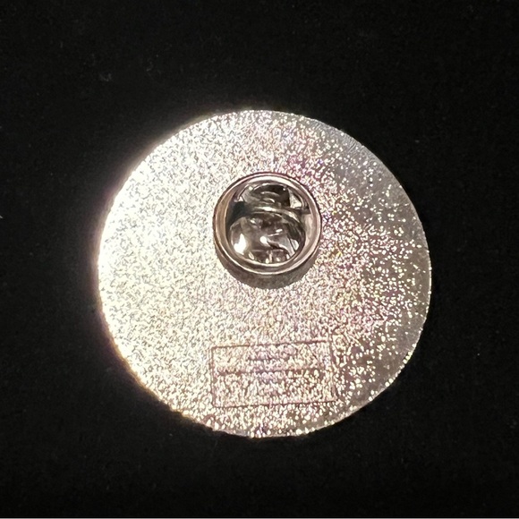 NFL 2024 Miami Dolphins New York Jets GAME DAY PIN 12/8/24 Hard Rock Stadium - Picture 6 of 6